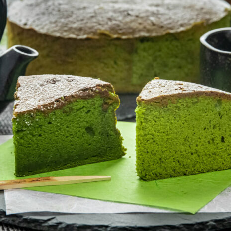 matcha-indulgence-gift-pack-matcha-butter-cake-and-matcha-gateau-chocolat-cake-2-20230123-095436.jpg