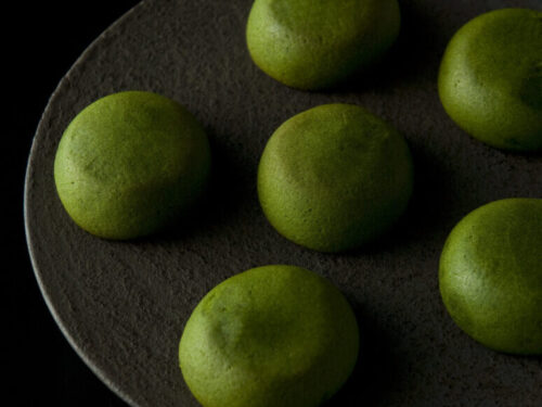 matcha-milk-confectioneries-emerald-10-piece-package-2.jpg